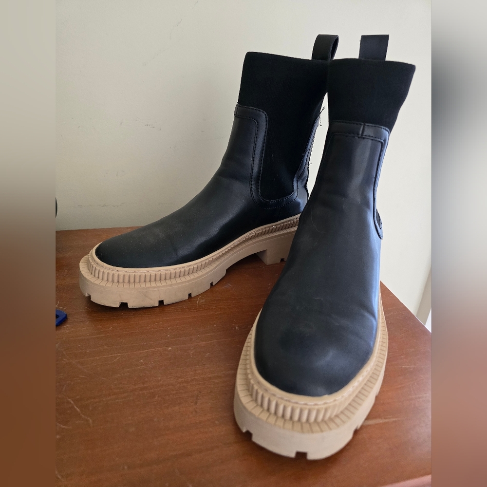 Mango Black and Tan Chunky Sole Chelsea Boots